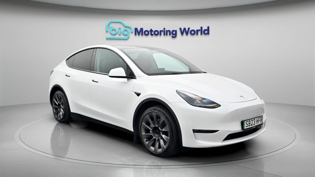 Tesla Model Y Long Range White