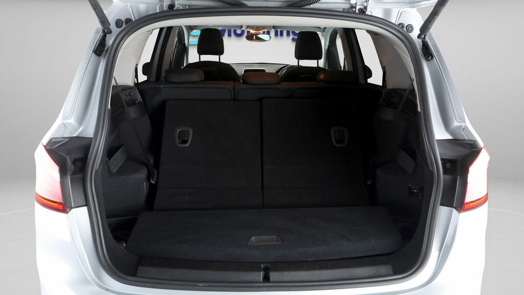BMW 2 Series Gran Tourer 1.5 218I Luxury Mpv 136 Ps White #16