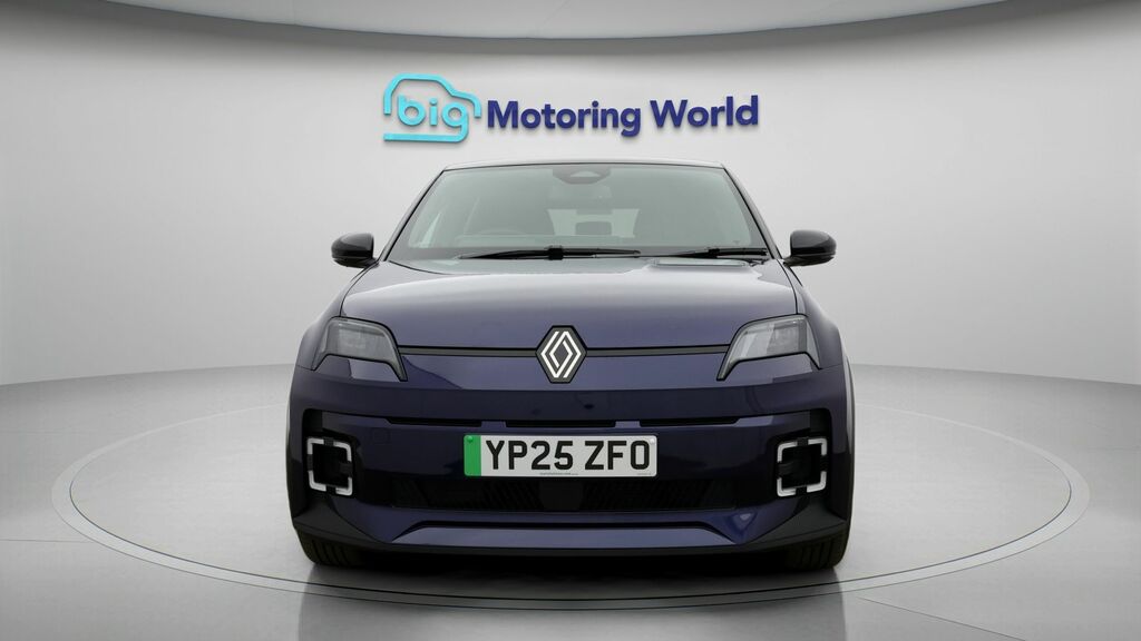 Renault 5 E-Tech Techno Black #2