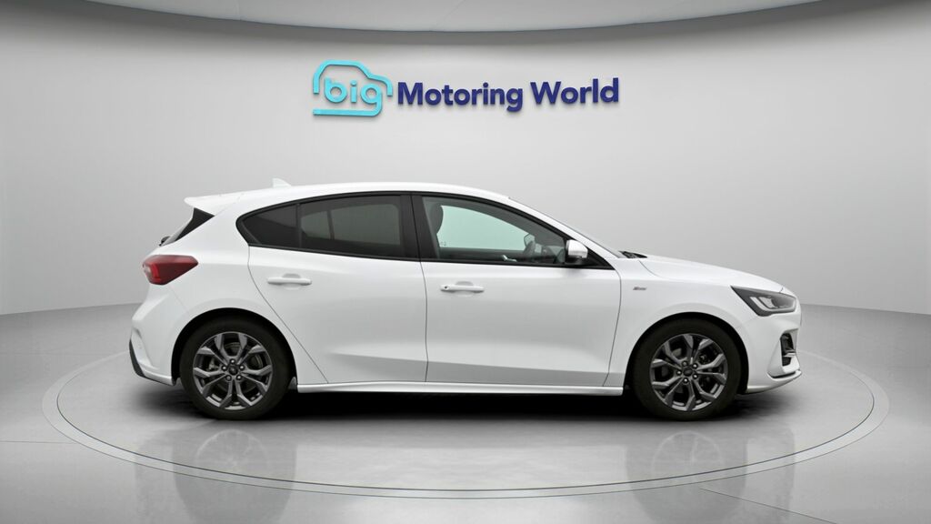 Ford Focus Focus St-line 1.0L Ecoboost 125Ps Mhev Fwd Black #8