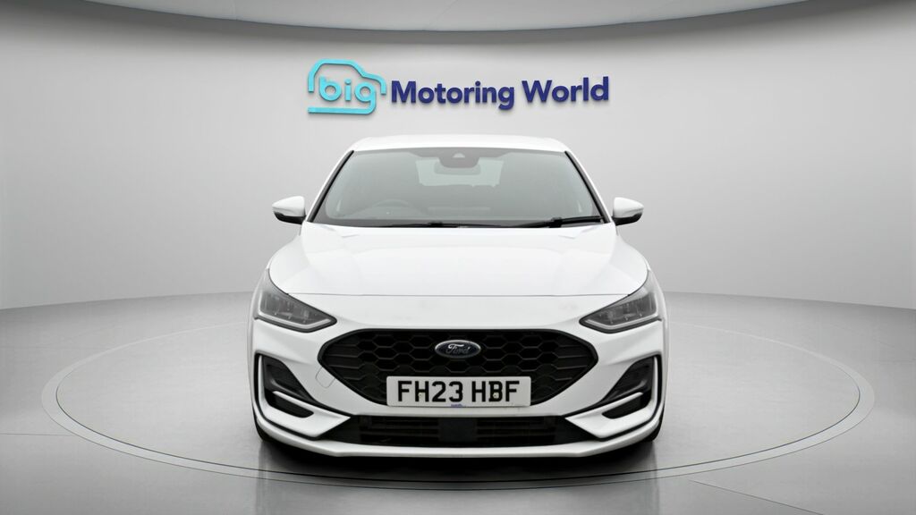 Ford Focus St-line White #2