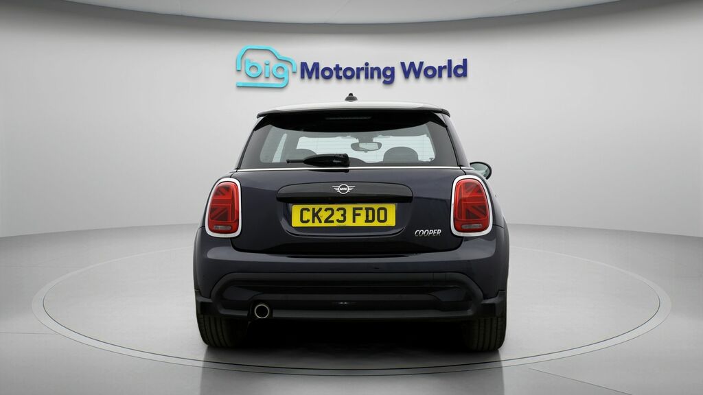 Mini Hatch Cooper Exclusive CK23FDO Black #6