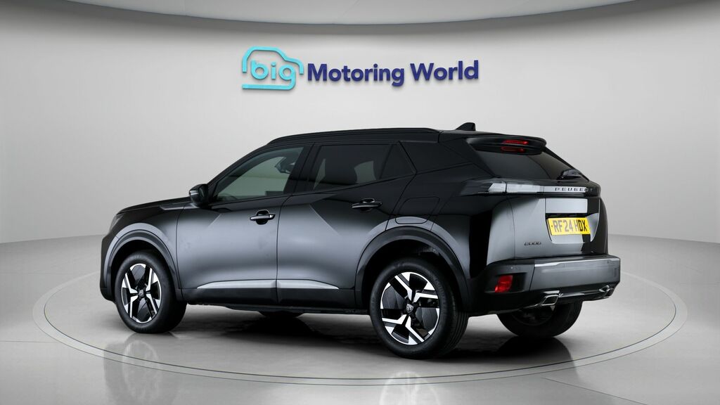 Peugeot 2008 Allure Black #5