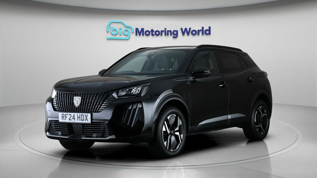 Peugeot 2008 Allure Black #3
