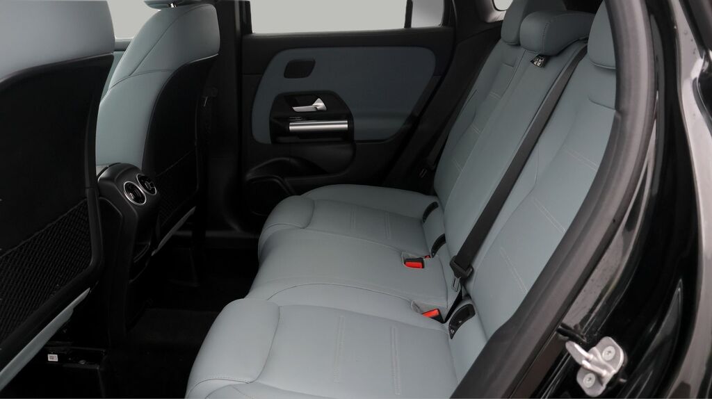 Mercedes-Benz GLA Class 1.3 Gla180h Mhev Sport Edition Suv Hybr  #16