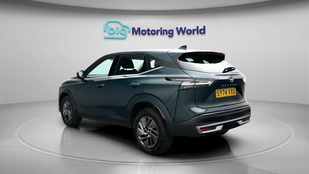 Nissan Qashqai Acenta Premium SY74VXD Green #5