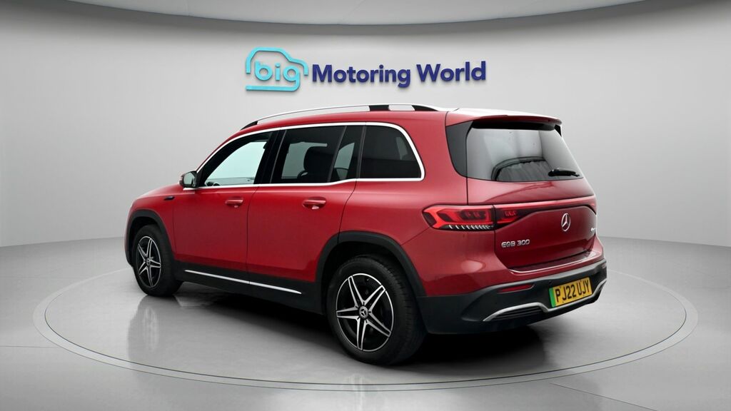 Mercedes-Benz EQB Amg Line Red #5