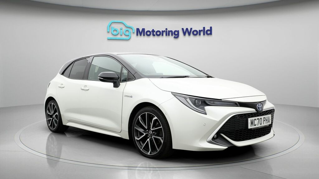 Toyota Corolla Excel Black