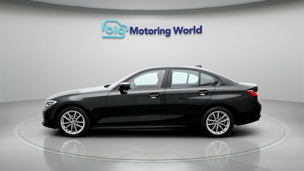 BMW 3 Series 2.0 320I M Sport Saloon Euro 6 S Blue #4