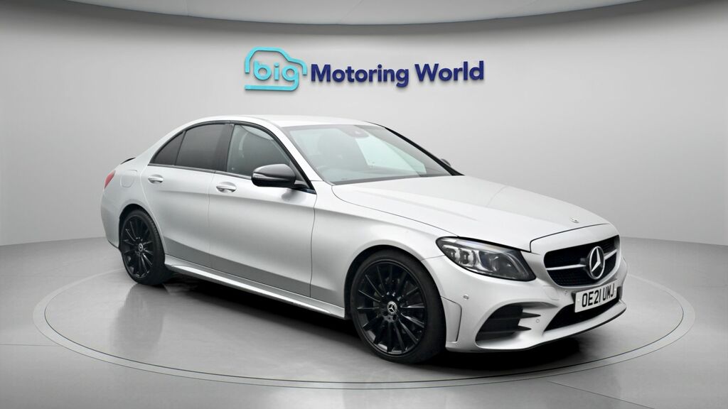 Mercedes-Benz C Class Amg Line Night Edition Silver