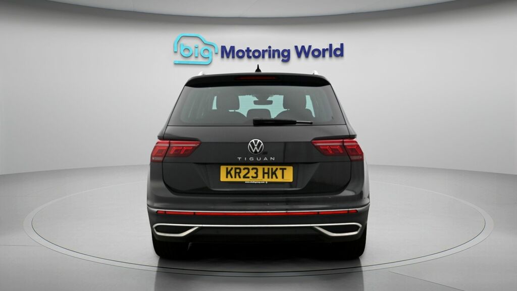 Volkswagen Tiguan Elegance KR23HKT Grey #6