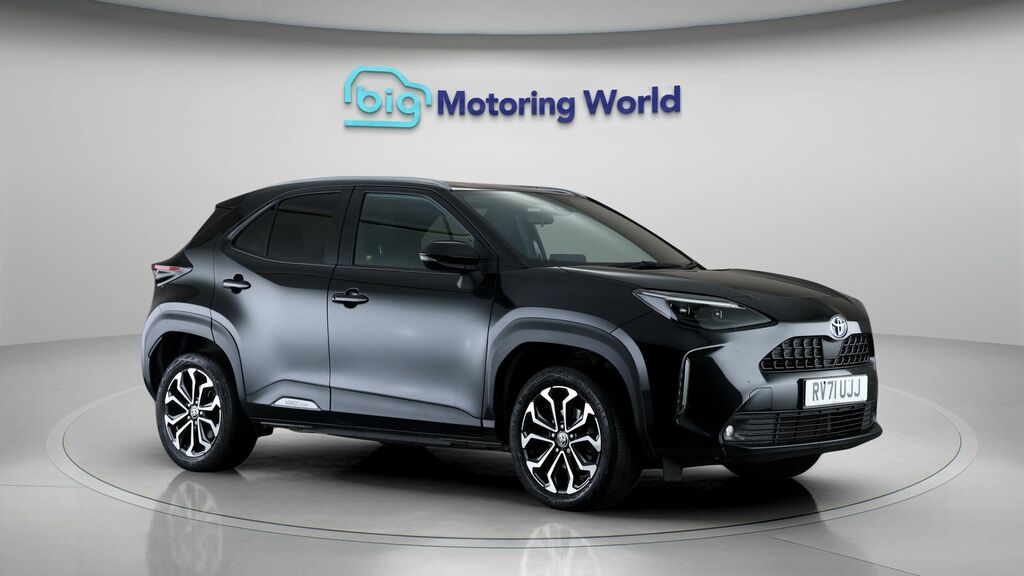 Toyota Yaris Cross 1.5 Vvt-h Icon Suv Hybrid E-cvt Euro 6 Grey #1