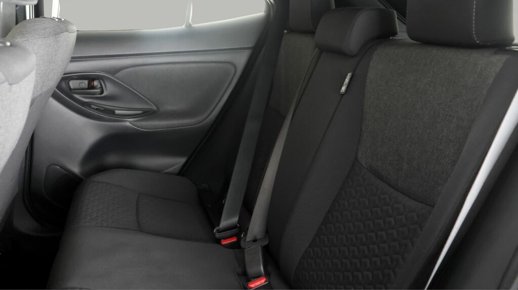 Toyota Yaris Cross 1.5 Vvt-h Icon Suv Hybrid E-cvt Euro 6 Grey #15