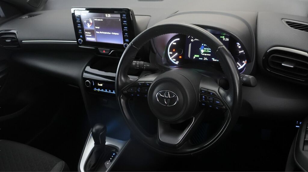 Toyota Yaris Cross 1.5 Vvt-h Icon Suv Hybrid E-cvt Euro 6 Grey #9