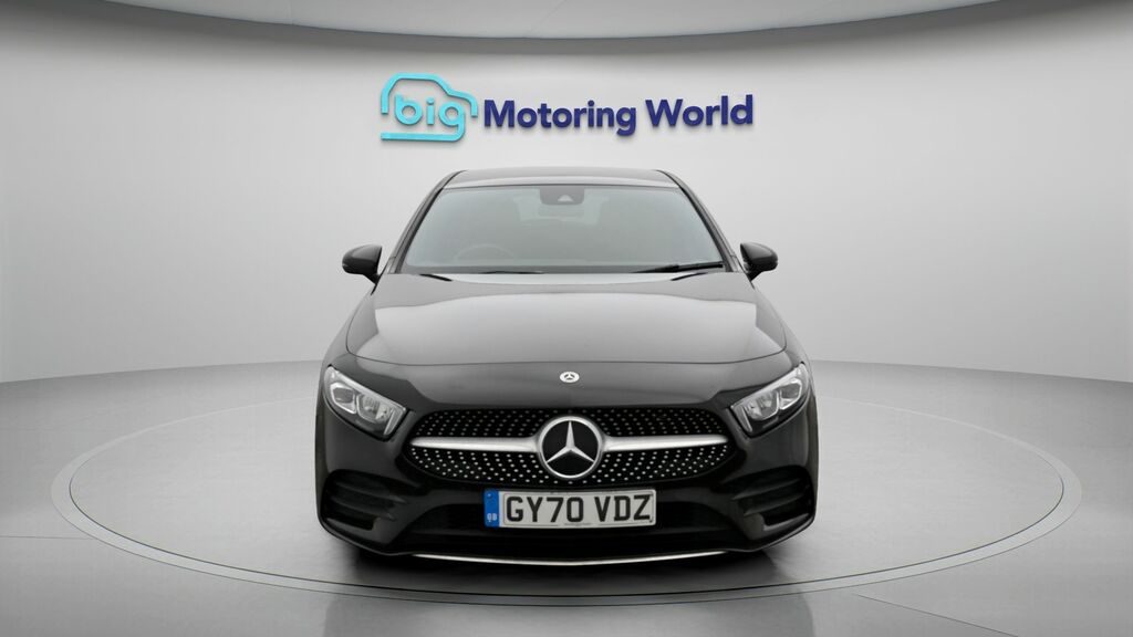 Mercedes-Benz A Class Amg Line GY70VDZ Black #2