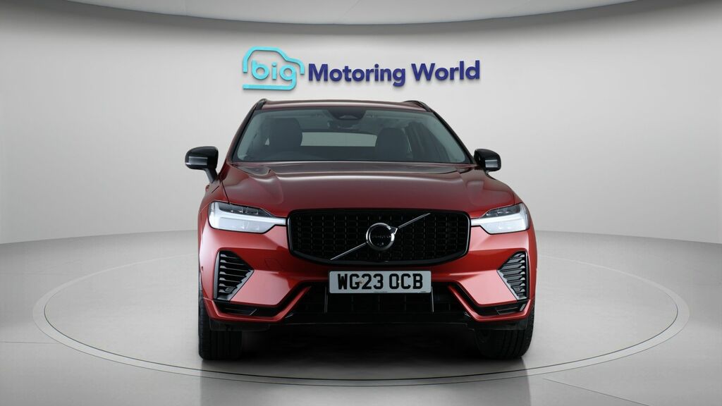 Volvo XC60 Plus WG23OCB Red #2