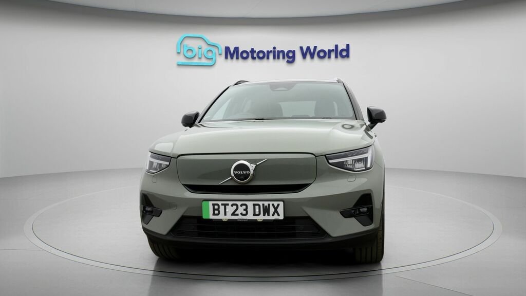 Volvo XC40 Ultimate BT23DWX Green #2