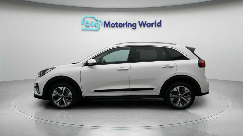 Kia Niro 2 White #4