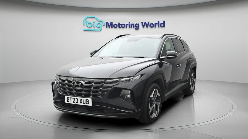 Hyundai Tucson Premium Black #3