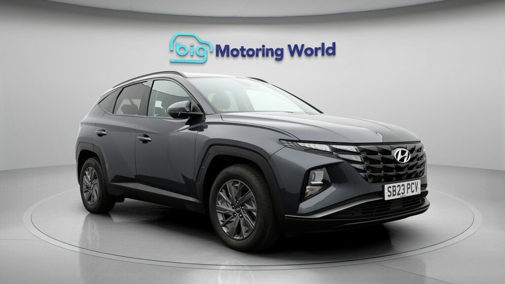 Hyundai Tucson Se Connect Grey