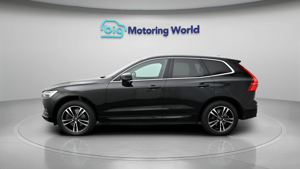 Volvo XC60 Edition Black #4