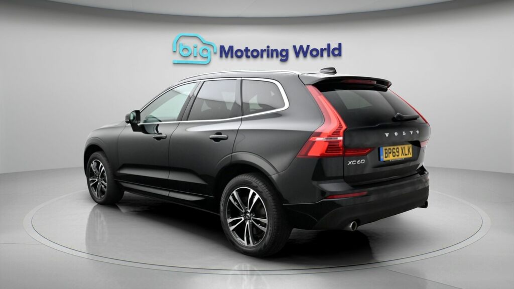 Volvo XC60 Edition Black #5