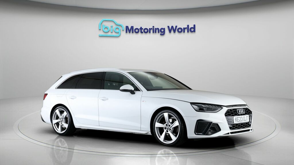 Audi A4 Avant S Line White