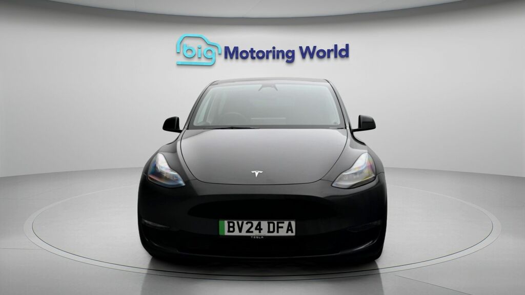 Tesla Model Y Performance Black #2