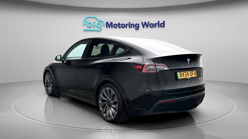 Tesla Model Y Performance Black #5