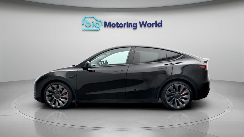 Tesla Model Y Performance Black #4