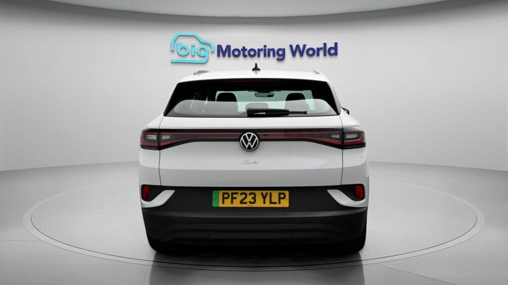 Volkswagen ID.4 Life Edition White #6