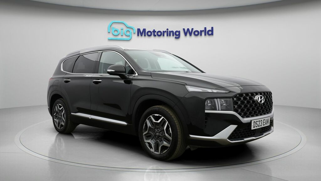 Hyundai Santa Fe Ultimate Black