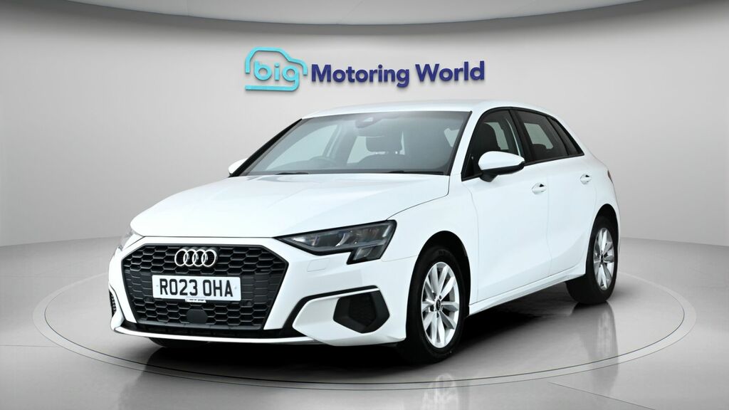 Audi A3 Technik White #3