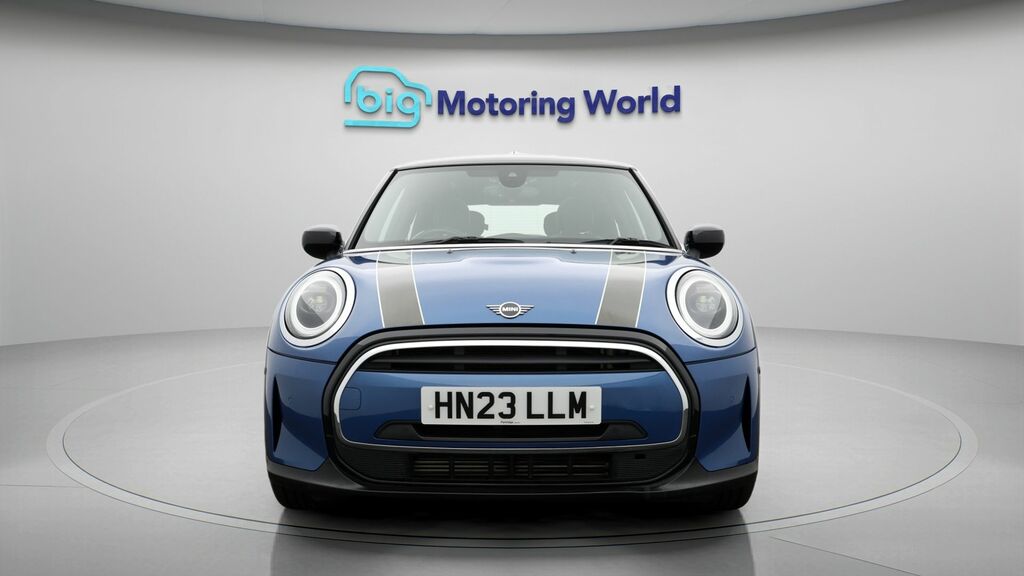 Mini Hatch Cooper Exclusive HN23LLM Blue #2
