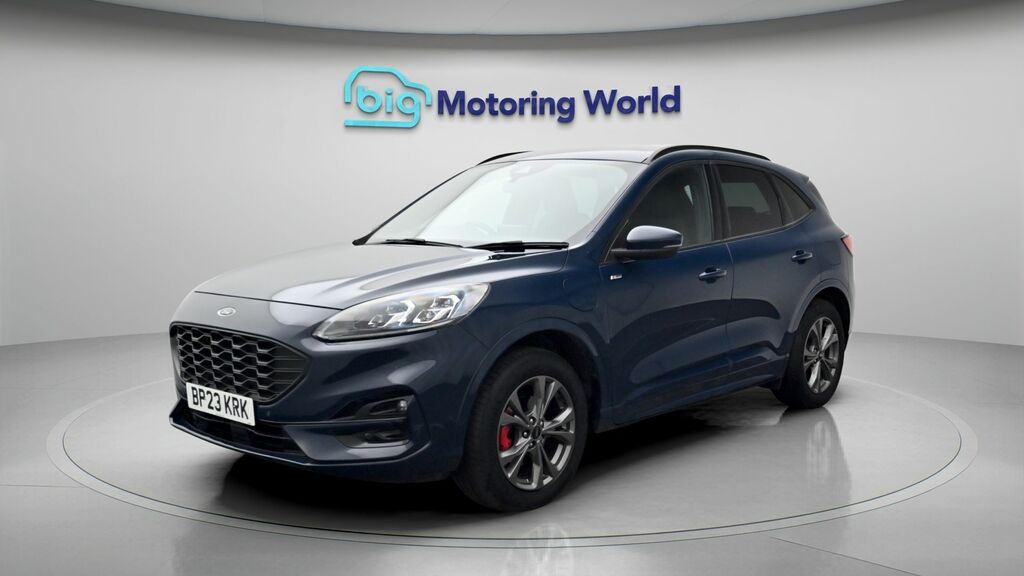 Ford Kuga Suv Vignale 2.5L Duratec Fhev 190Ps Fwd Cvt Red #3