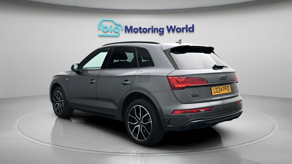 Audi Q5 Black Edition LO24PFD Grey #5