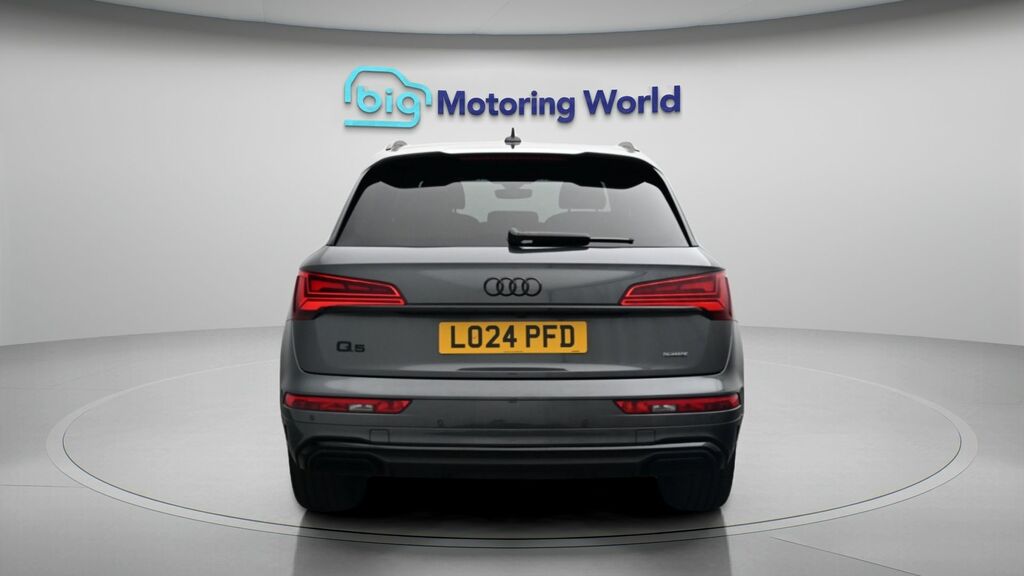 Audi Q5 Black Edition LO24PFD Grey #6