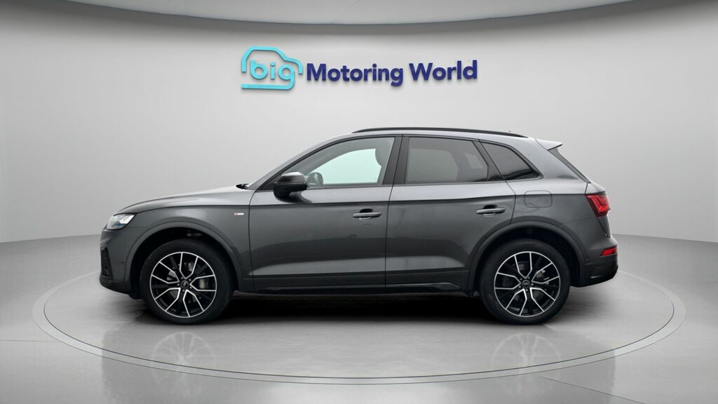 Audi Q5 Black Edition LO24PFD Grey #4