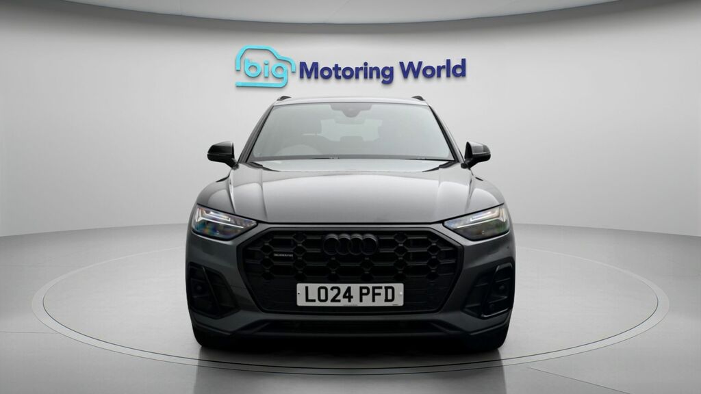Audi Q5 Black Edition LO24PFD Grey #2