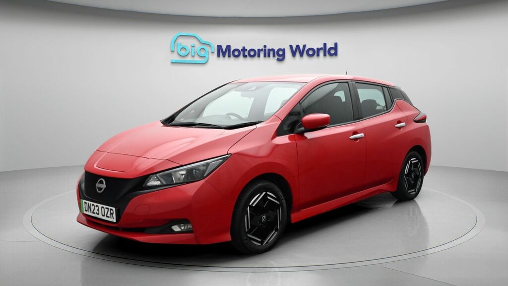 Nissan Leaf Acenta DN23OZR Red #3