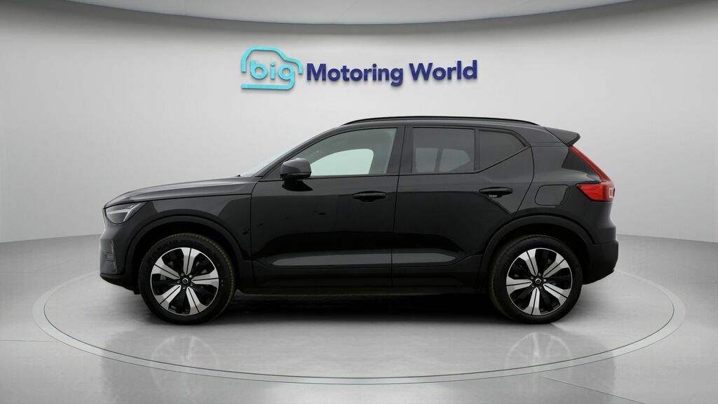 Volvo XC40 Core Black #4