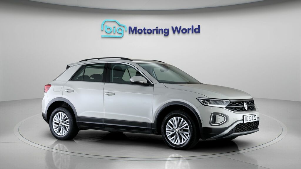 Volkswagen T-Roc Life Grey
