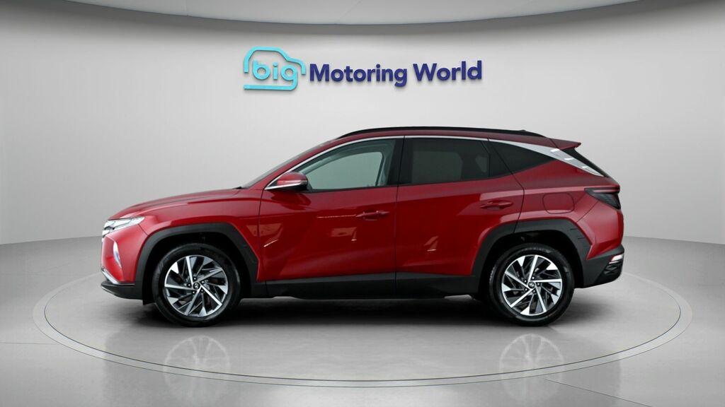 Hyundai Tucson Premium Red #4