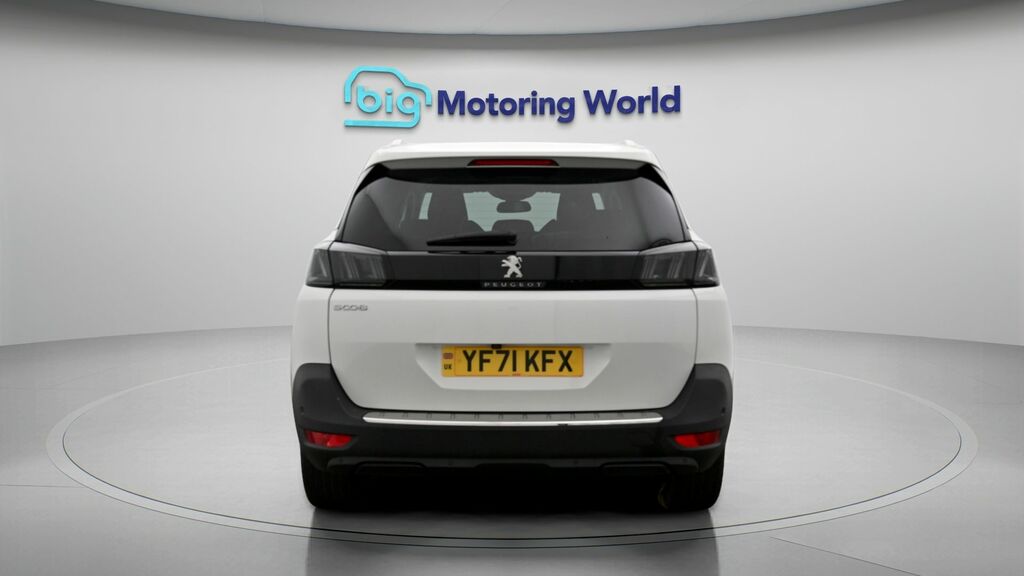 Peugeot 5008 Allure Premium White #6