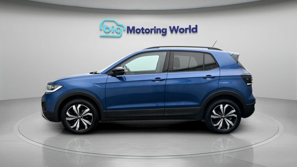 Volkswagen T-Cross Black Edition YE73HRF Blue #4