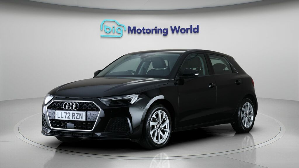 Audi A1 Sport Black #3