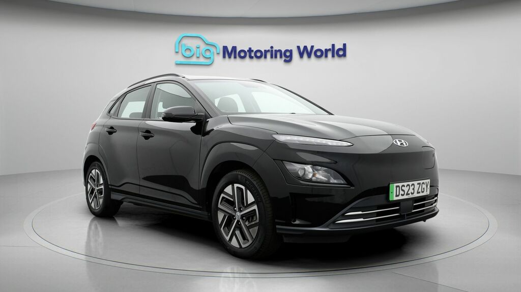 Hyundai Kona Se Connect Black