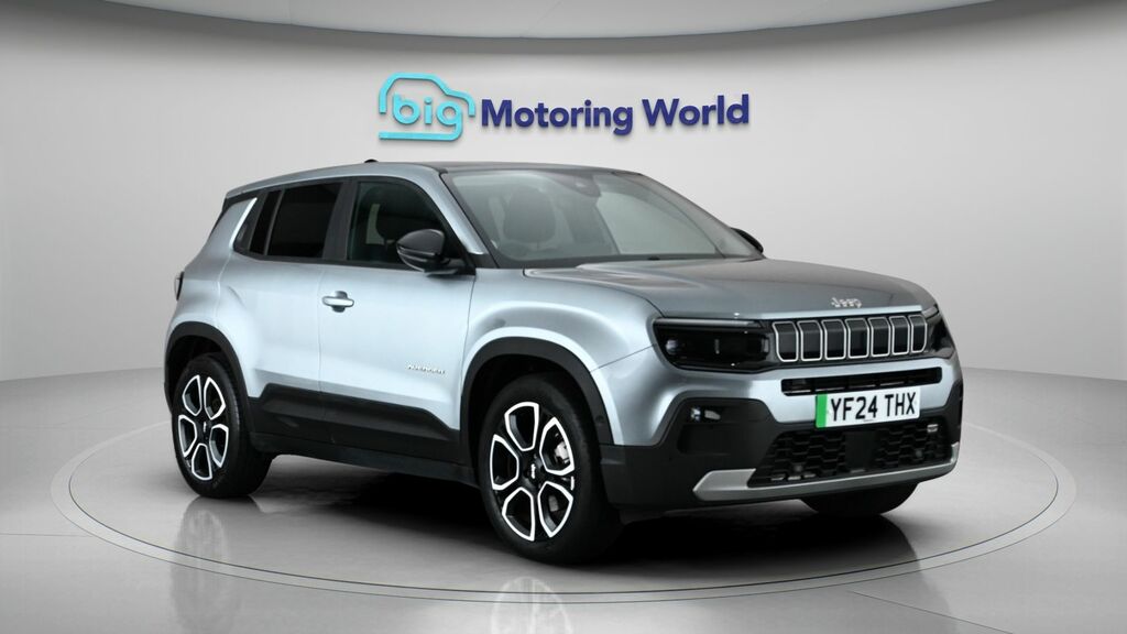 Jeep Avenger Summit Grey