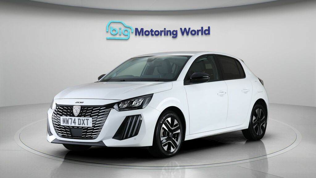 Peugeot 208 Allure MW74DXT White #3