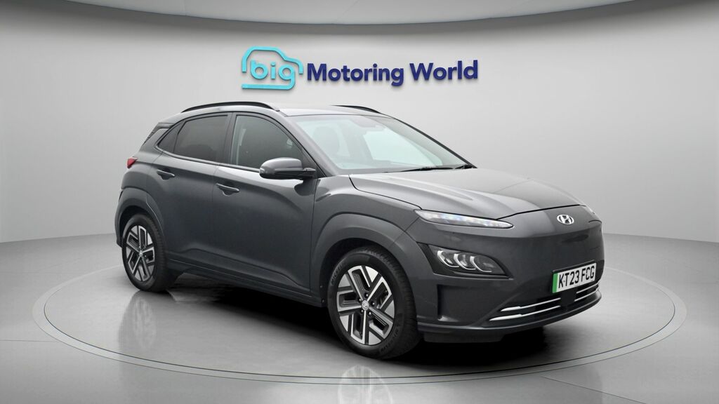 Hyundai Kona Premium Grey